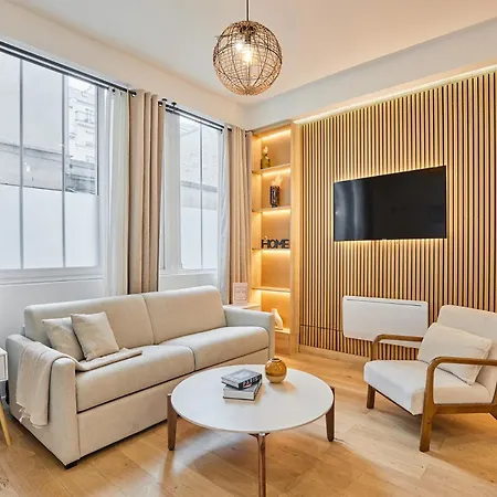 Center Of Sacre Coeur Apartment *